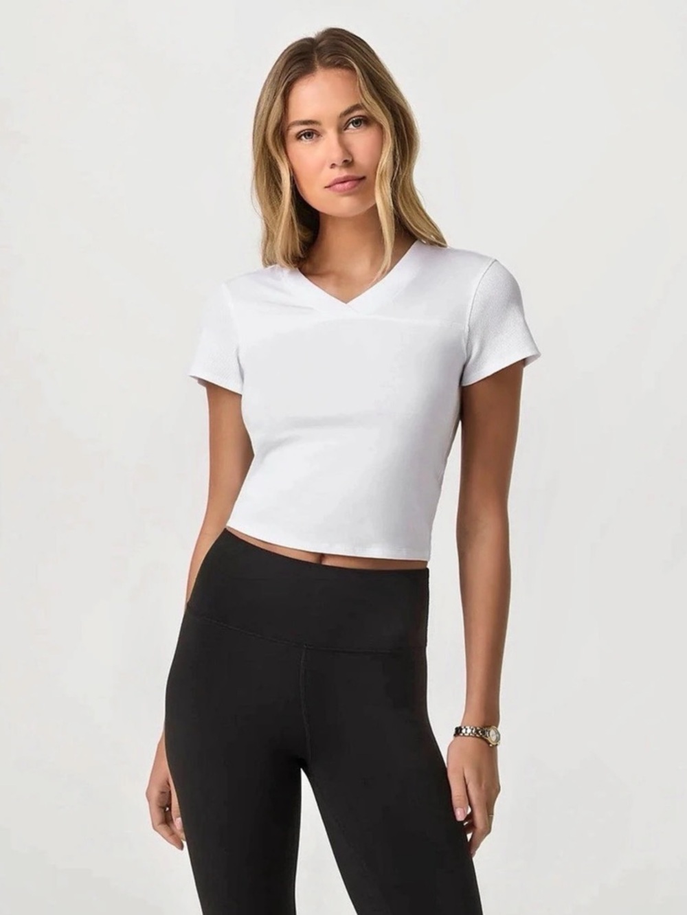 Vuori Short Sleeve Tuvalu Double V Neck Crop Top White Small - Picture 3 of 5